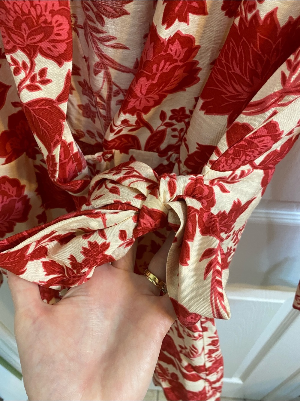 Mango Floral Wrap Cuánto Red Cream Dress Side Tie Women’s Size 4 Summer Office - Picture 5 of 10
